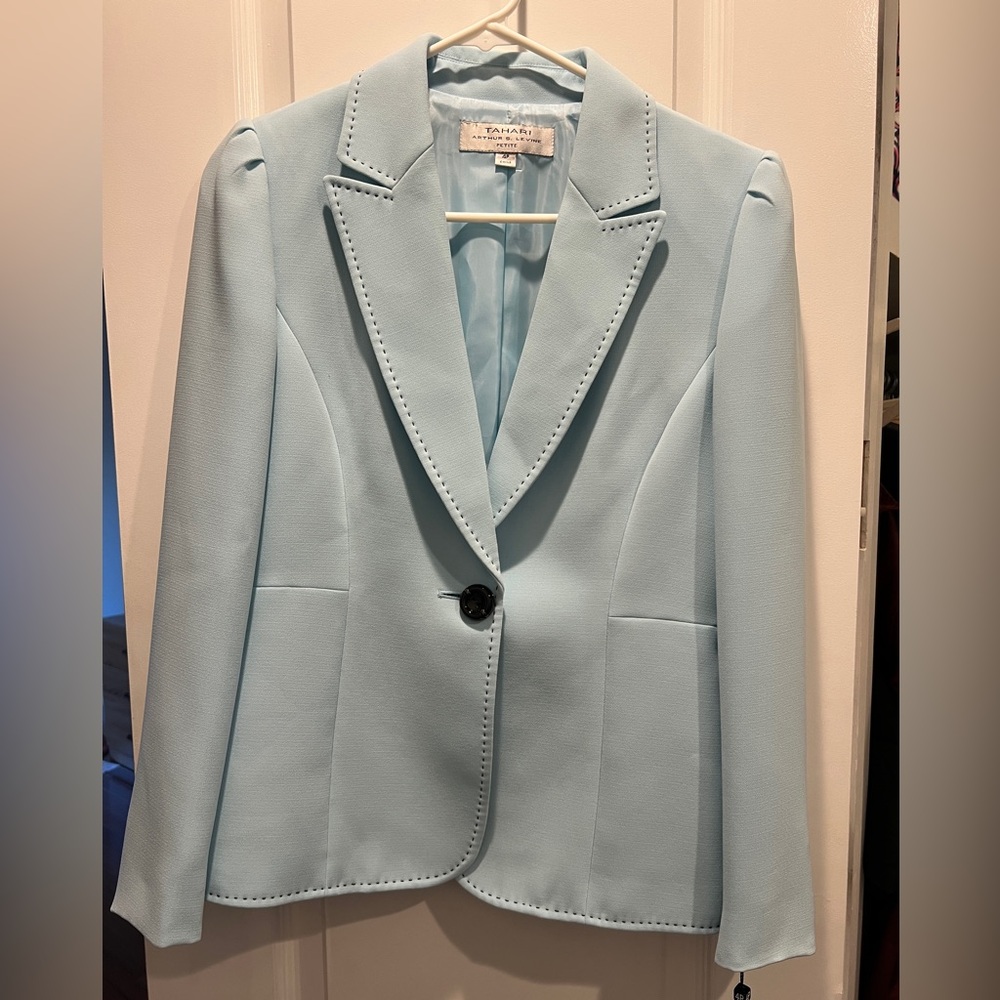Tahari Arthur S. Levine NWT Women’s Blazer, light blue/aqua, sz 4P